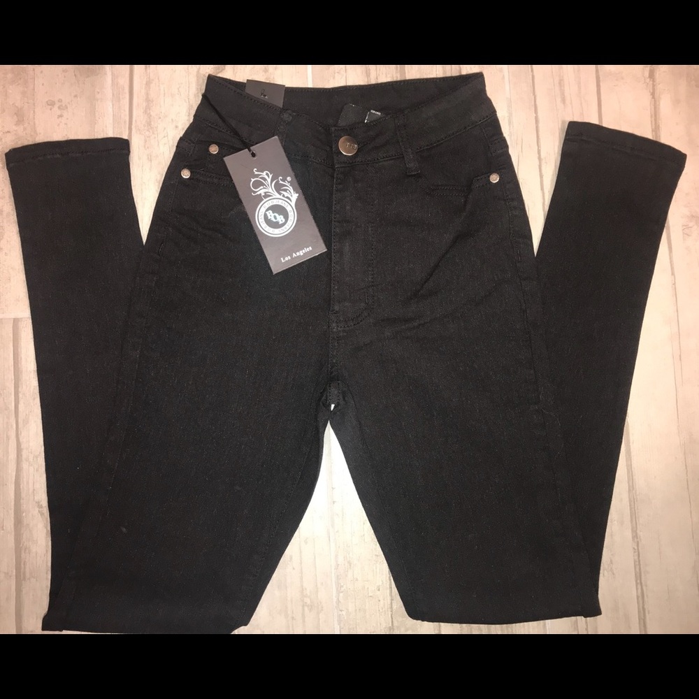 High Waisted Jeans